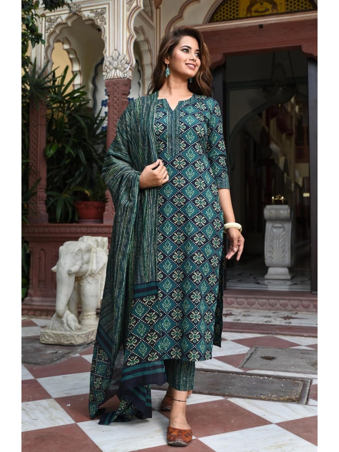 Printed Straight Kurta and Pant Set with Dupatta